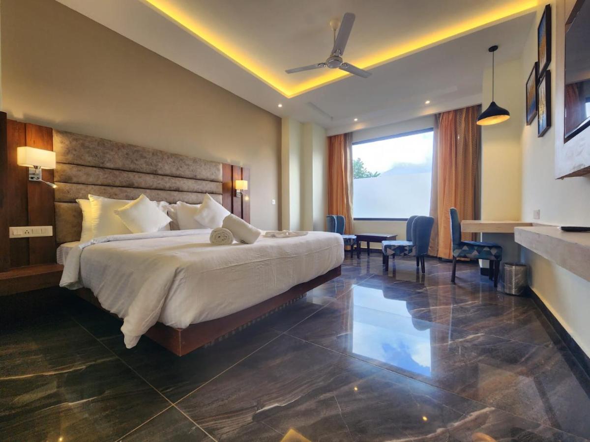 Aachman River And Valley View Resort Dharamshala - A Riverside Resort With Balcony View Luaran gambar
