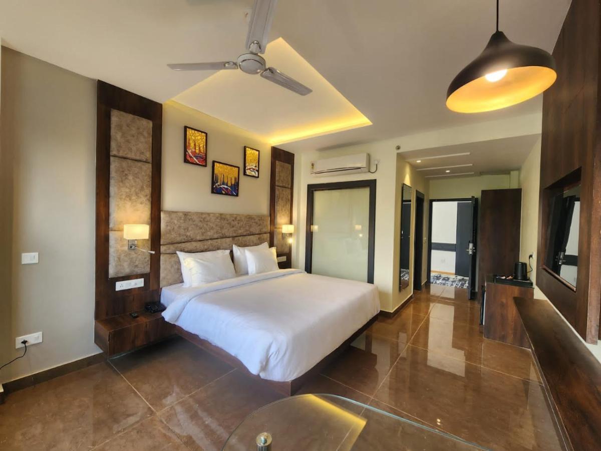 Aachman River And Valley View Resort Dharamshala - A Riverside Resort With Balcony View Luaran gambar