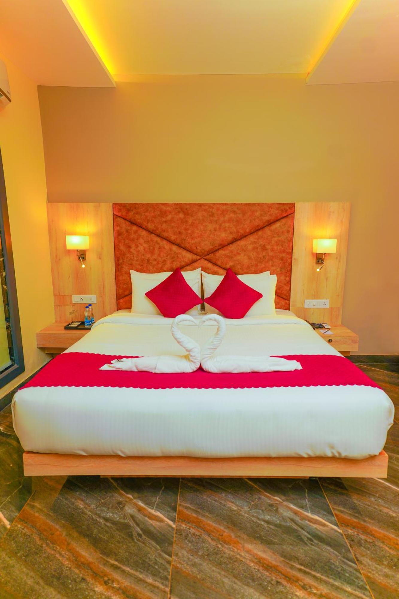 Aachman River And Valley View Resort Dharamshala - A Riverside Resort With Balcony View Luaran gambar